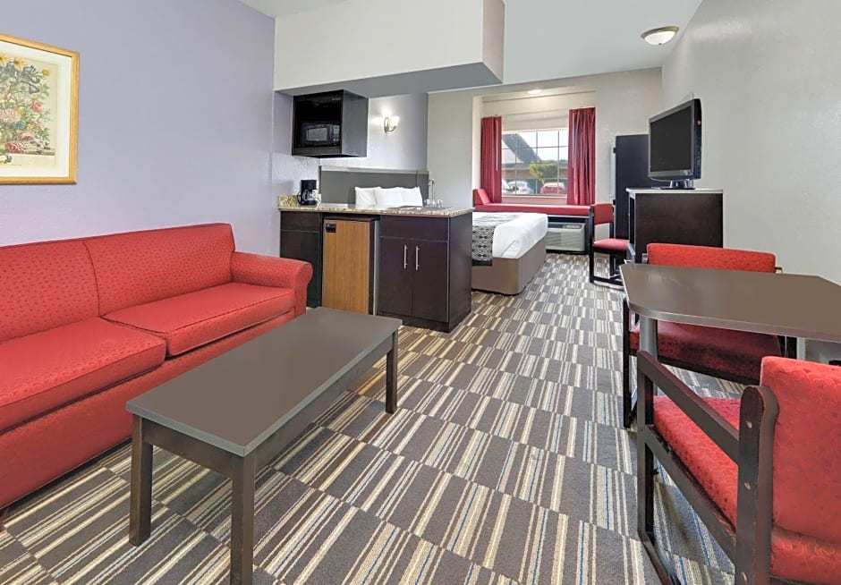 Microtel Inn & Suites By Wyndham Oklahoma City Airport