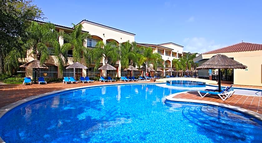 Sandos Playacar Beach Resort - All Inclusive