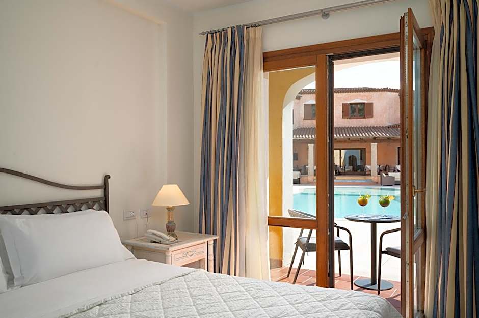 Hotel Monti Di Mola