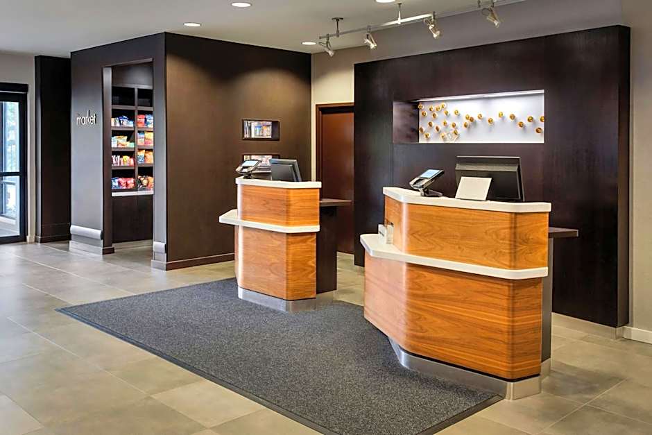 Courtyard by Marriott Paramus