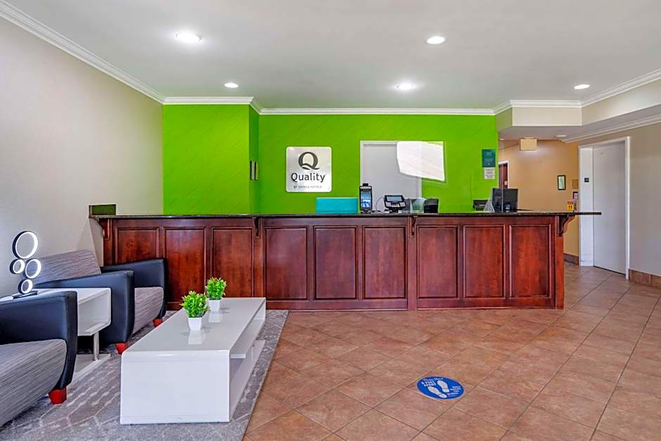 Quality Inn & Suites Demopolis