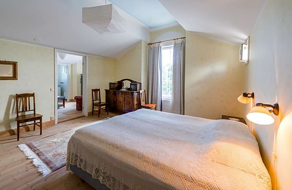 Brudhäll Hotel & Restaurant