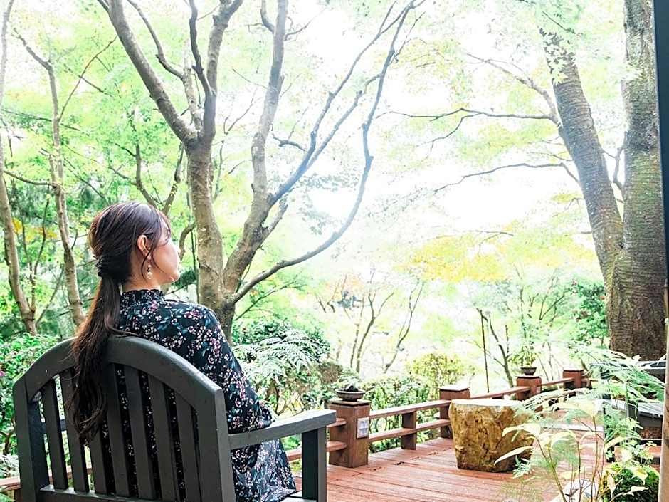 Kirishima Momijidani Seiryuso