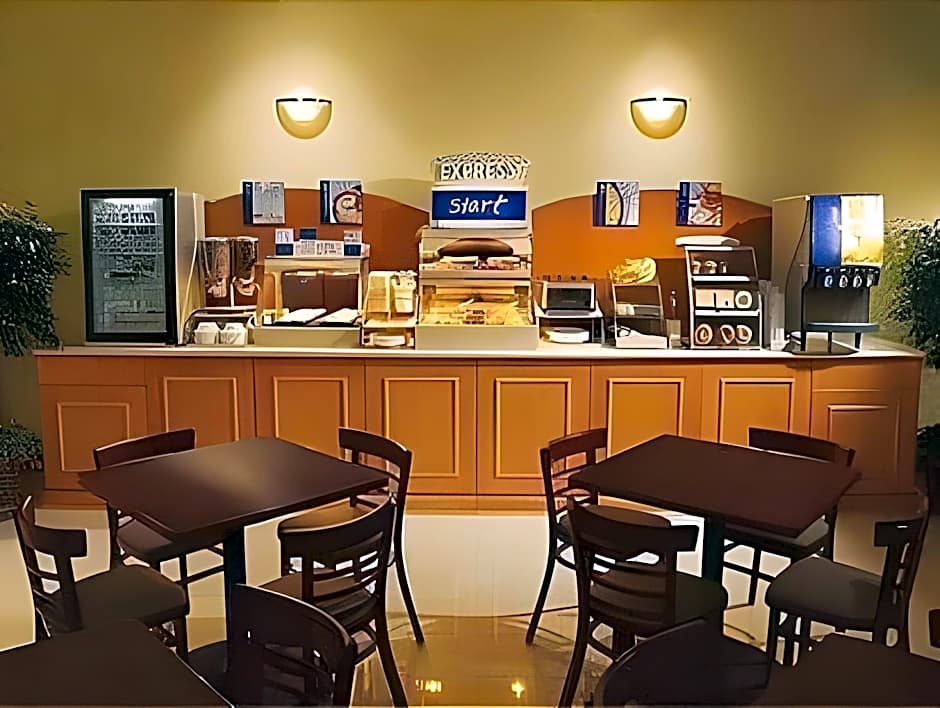 Holiday Inn Express Hotel and Suites Fort Stockton By IHG