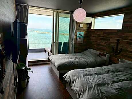 Deluxe Twin Room with Sea View