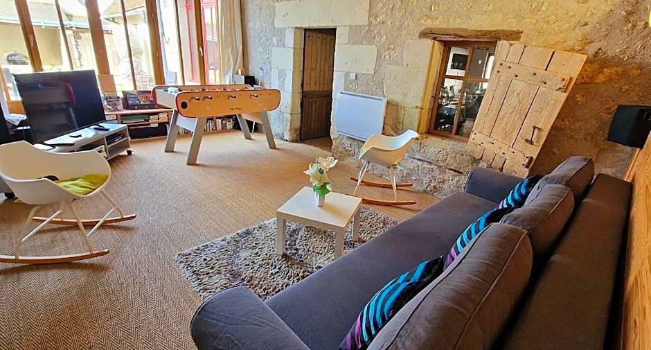 Gîte La Belle Aventure avec piscine et jacuzzi
