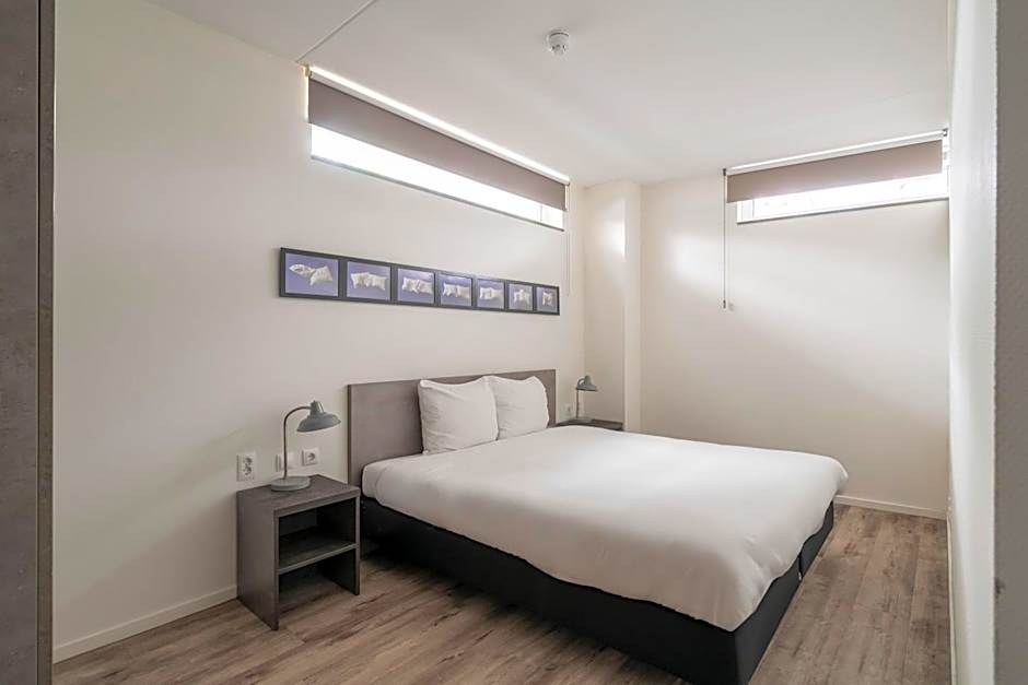 YAYS Amsterdam Prince Island by Numa