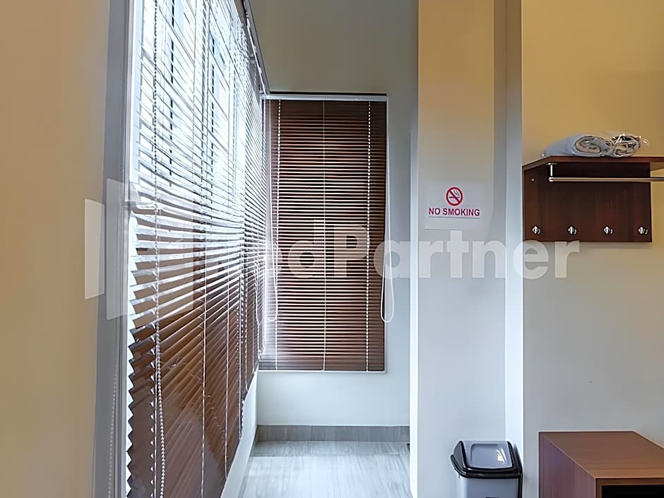 Adam Malik Guesthouse near Regale ICC Medan Mitra RedDoorz