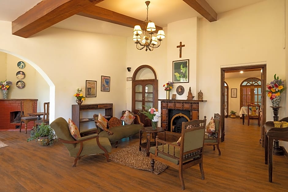 Sherlock Homes  A Heritage Theme Hotel