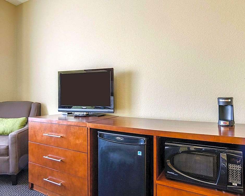 Comfort Inn Garden City
