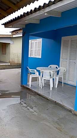 Casa de praia a 100 metros da praia
