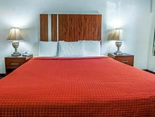 Econo Lodge On Historic Route 66