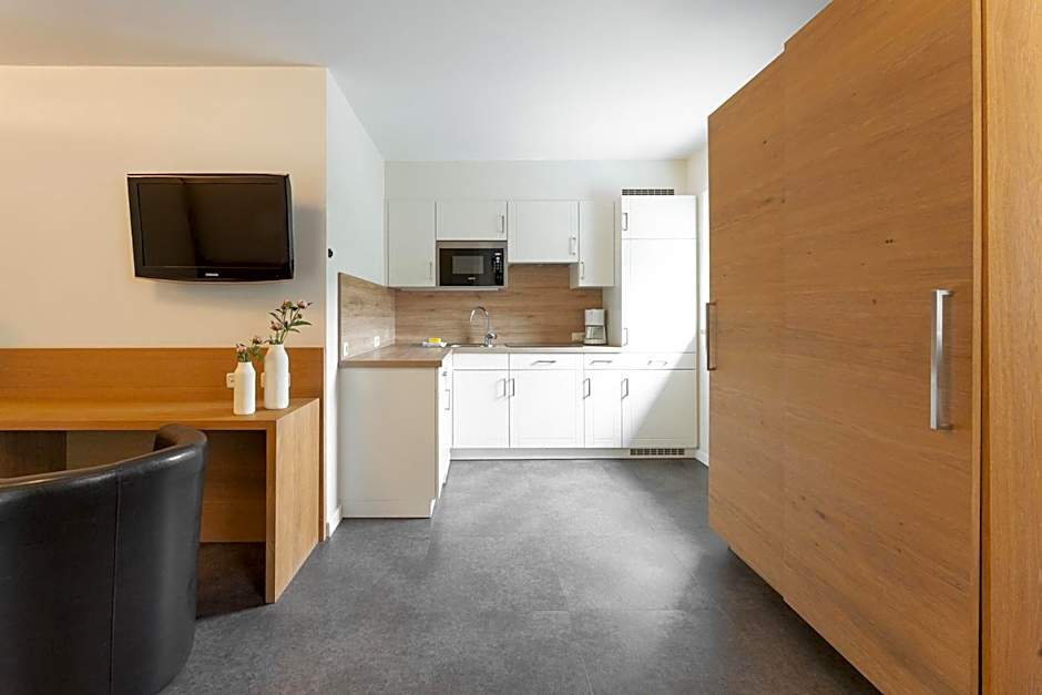 ARBOR Hotel & Apartments