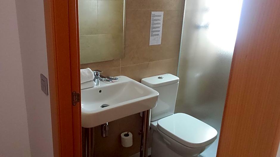 Hotel Mediterrani Express