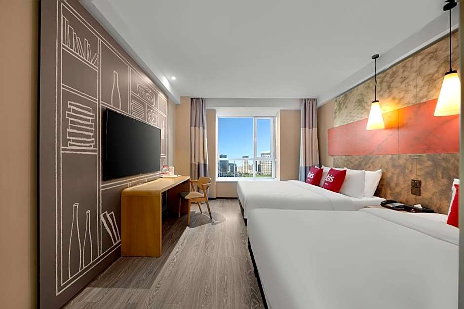 Ibis Harbin West Railway Station Wanda plaza hotel
