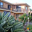 Hawks Nest Motel