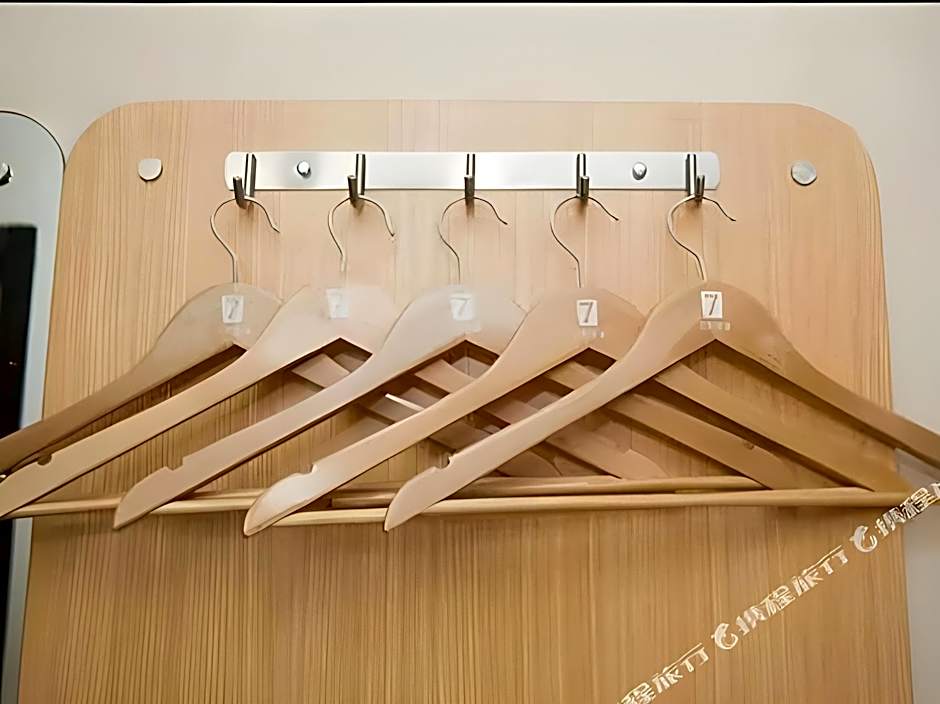 7 Days Premium Hotel Xian North Gate Anyuan Gate Subway Station Branch