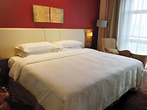 Four Points by Sheraton Tai'an