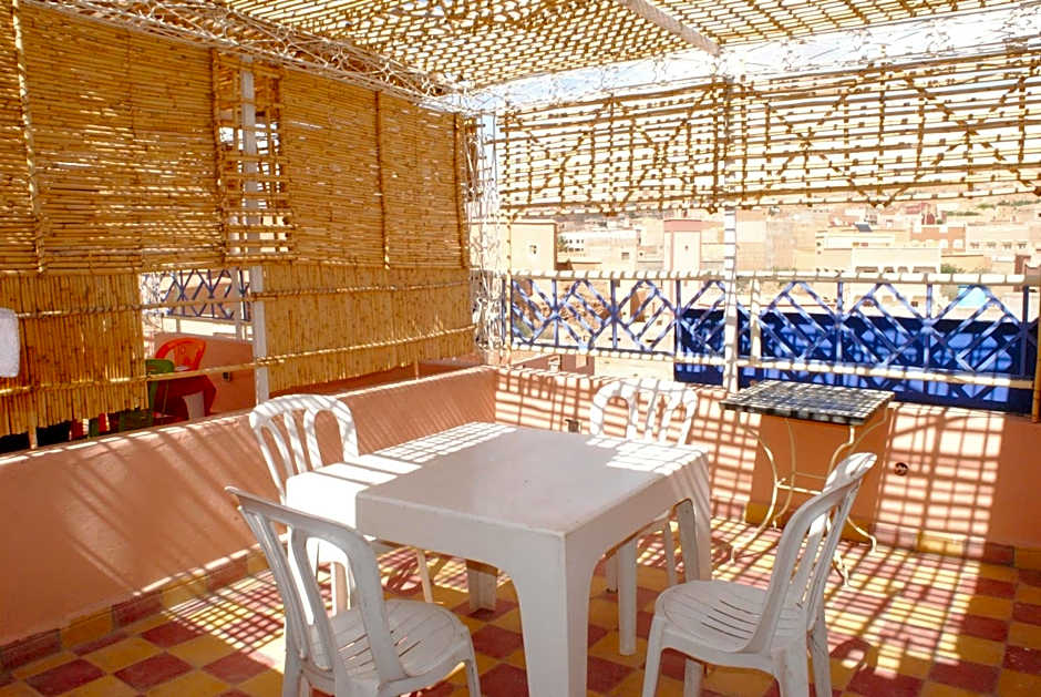 Auberge Restaurant Rooftop Tamazirt