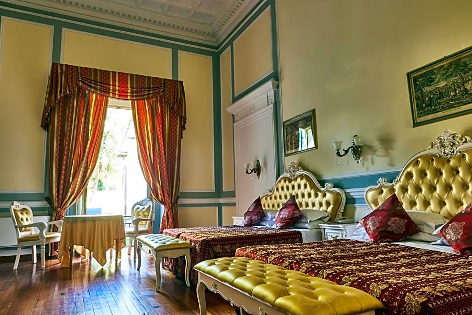 Villa Royal