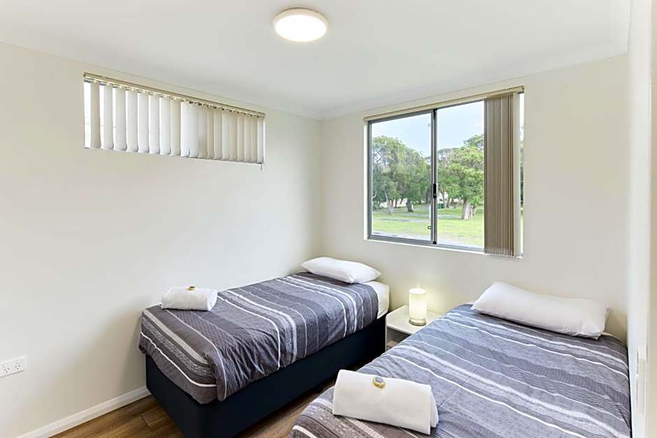 Rose Gardens Holiday Park