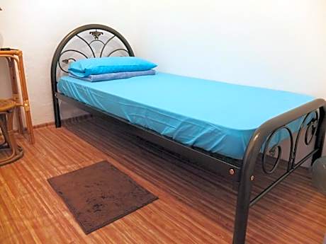 Single Room with Shared Bathroom