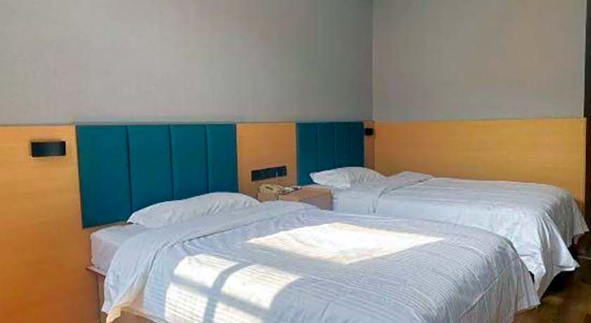 GreenTree Inn Jiangsu Suqian Yiwu Business Center Fukang Avenue Express Hotel