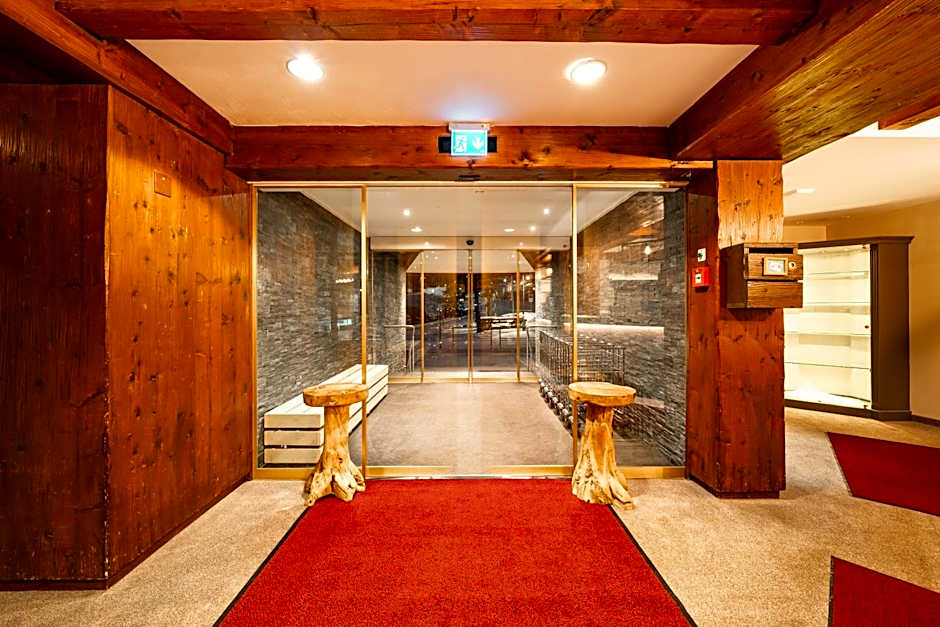 AROSA ALPINE CLUB - Adults only