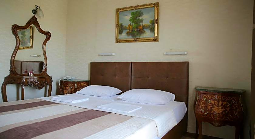 Hotel Anesi