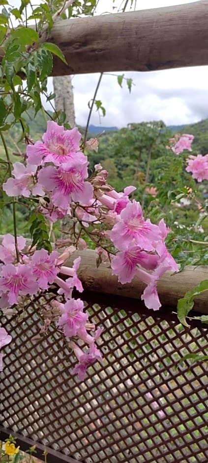 Chalé Canto da Colina-Lumiar