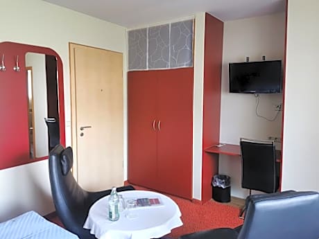 Single Room with Garden View