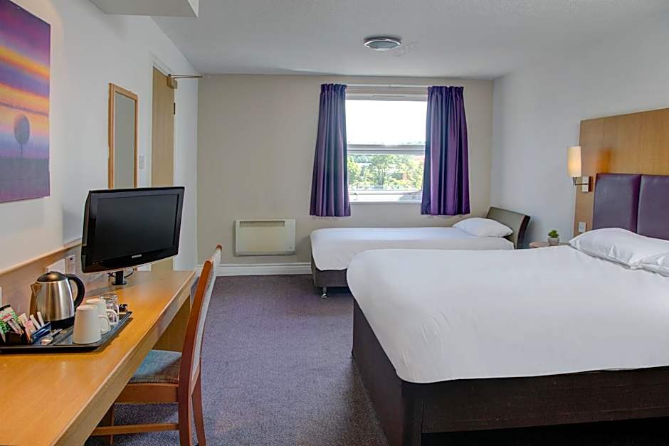 The Magnum Hotel Sunderland, Sure Hotel Collection by Best Western