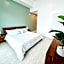 Sleek 2BD 2BA Condo In Miami Design District