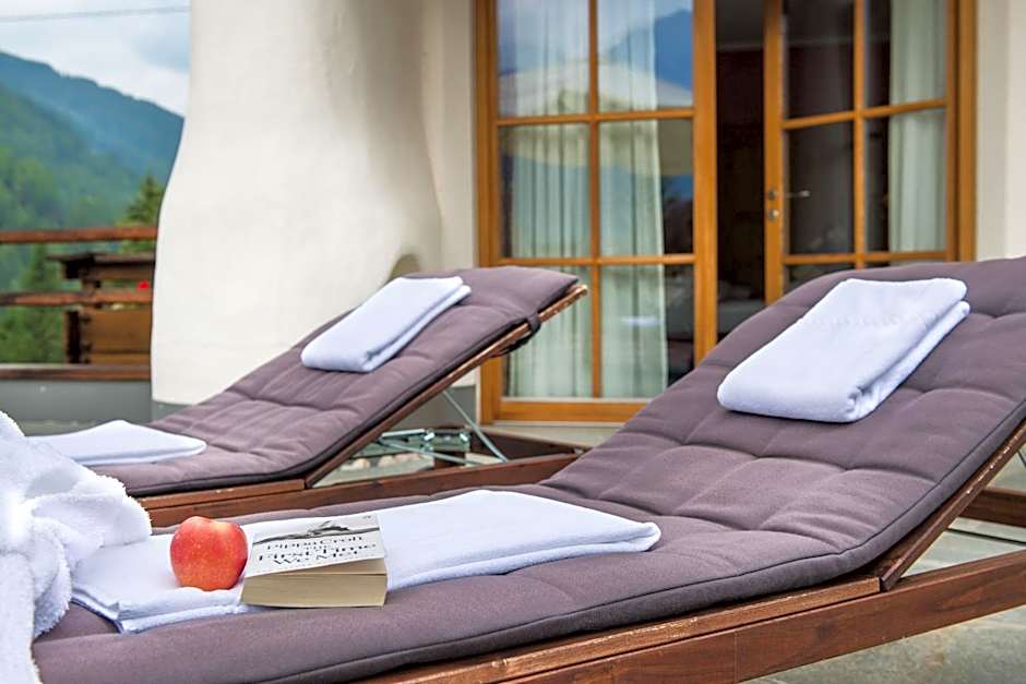 Al Plan, A mountain moving hotel