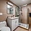 Upper East Side Luxury 3BR 2B 1700 square feet