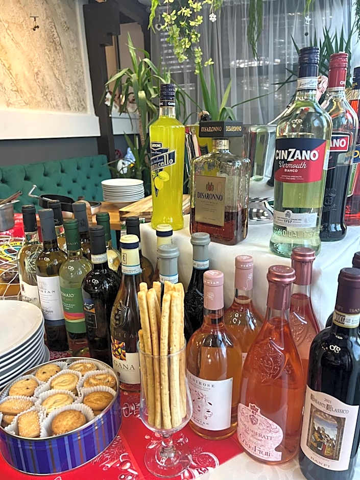 Hotel Les Jardins Carol