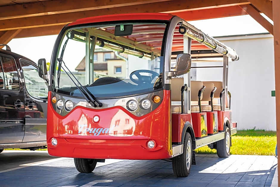 Aparthotel Green Concrete - Free Beach Bus