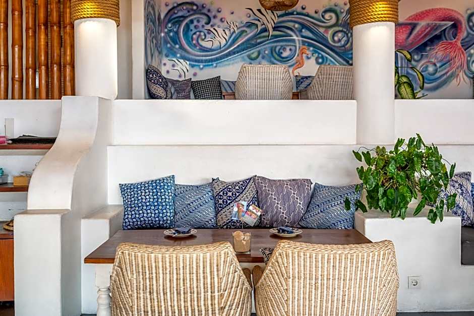 PinkCoco Uluwatu - Constant Surprises & for Cool Adults Only