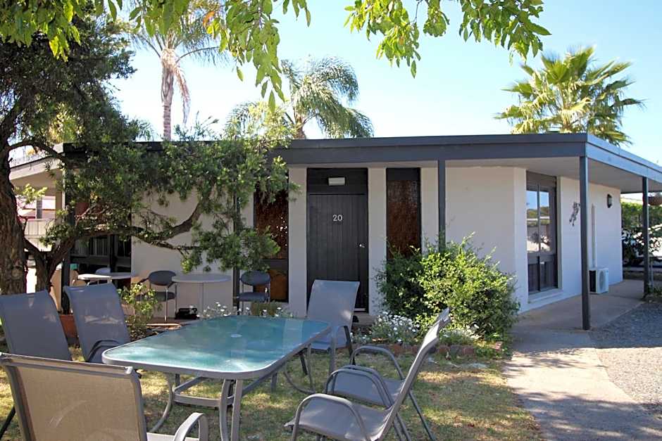 Cobram Colonial Motor Inn