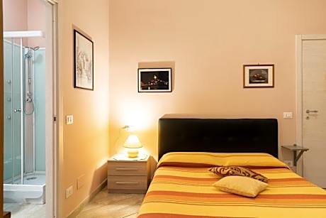 Double or Twin Room with Private Bathroom