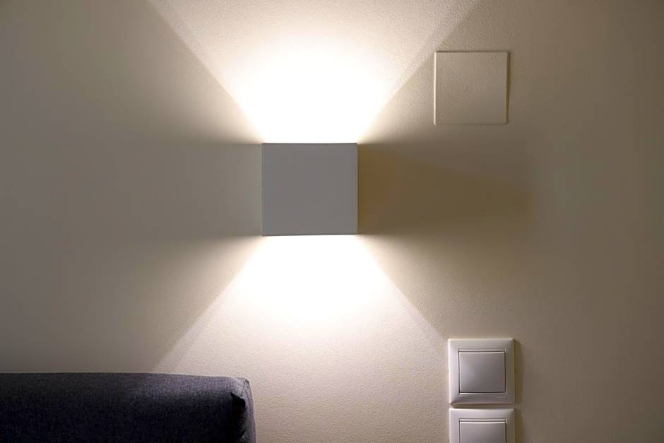 Xenion1850 culture and living