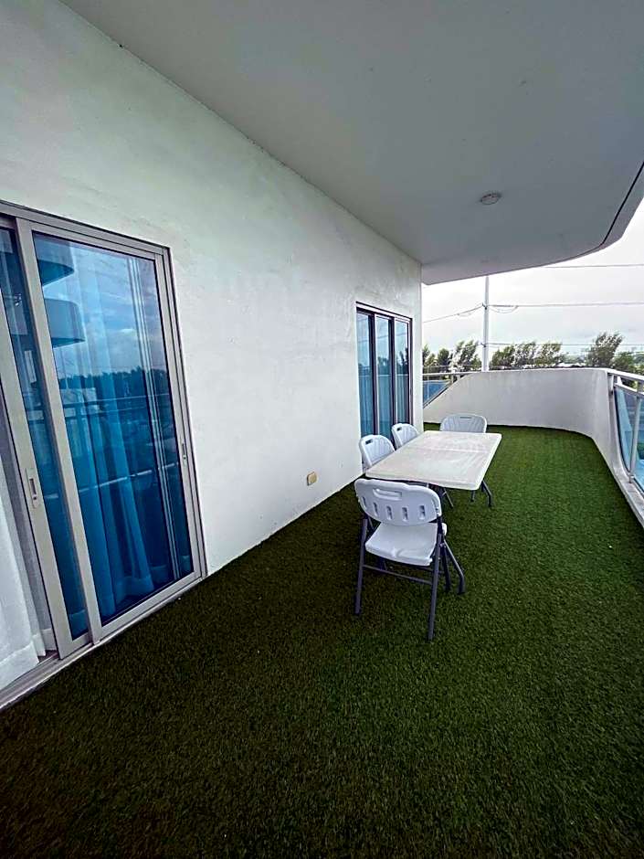 Real Serene Suite by AZURE NORTH