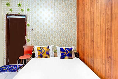OYO Life 91060 Villa Wijaya Homestay