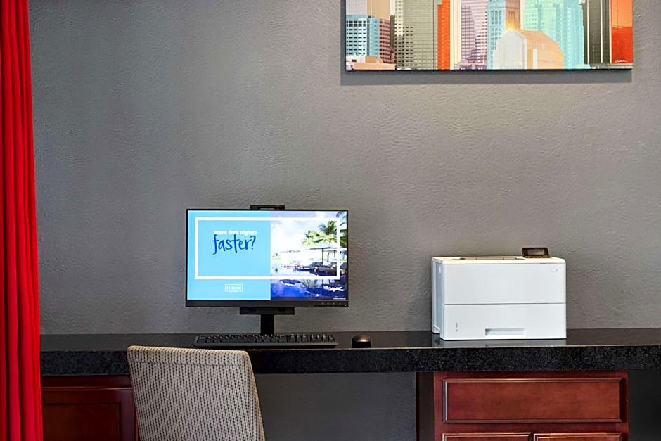Hampton Inn By Hilton Kansas City/Blue Springs