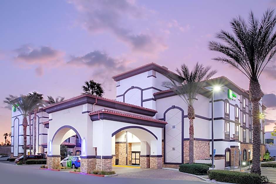 Holiday Inn Express Ontario By IHG