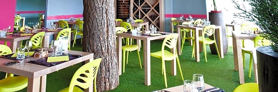 Logis Hotel Les Portes D'Apcher