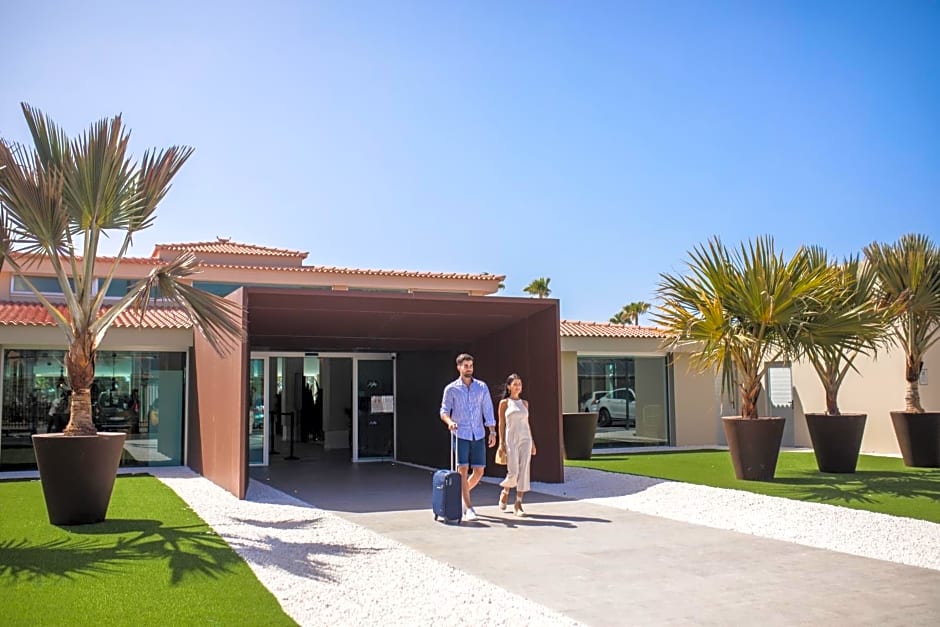 Kumara Serenoa By Lopesan Hotels