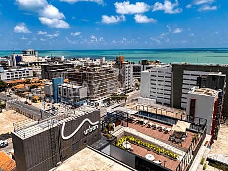 Urban 750 by Day by Day