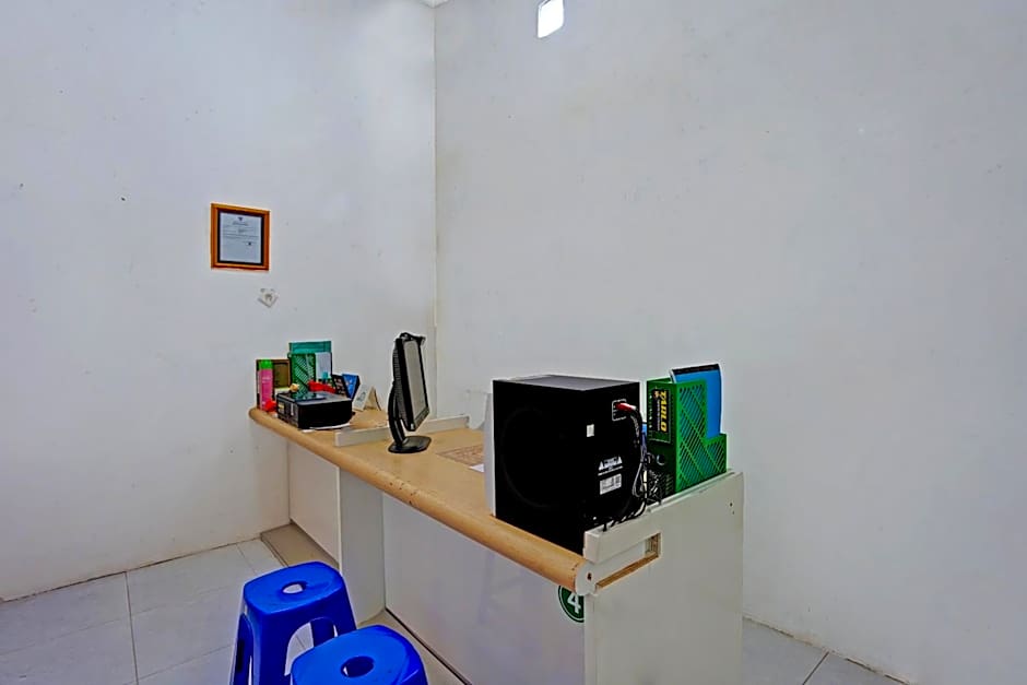 OYO LIFE 92077 Tarlo Guest House 3