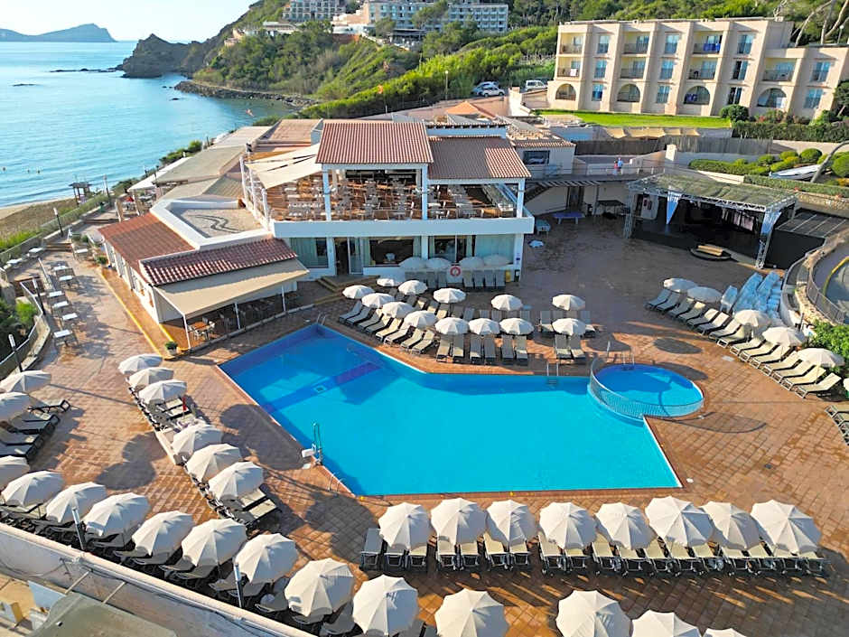 Invisa Hotel Club Cala Blanca